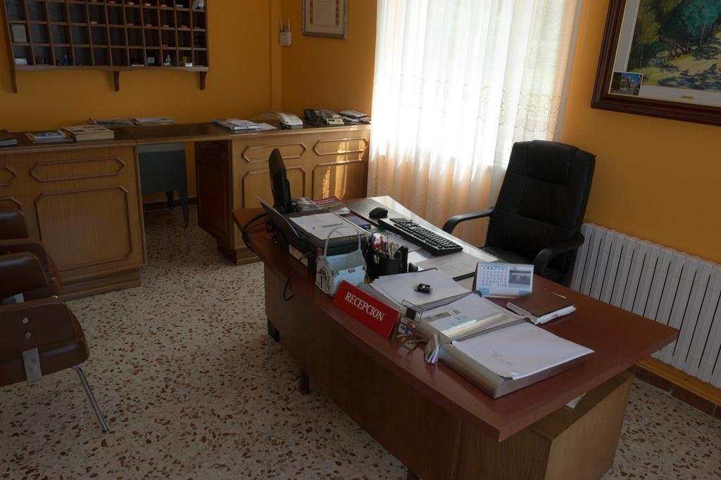 Hotel Galicia Понтеведра Екстериор снимка
